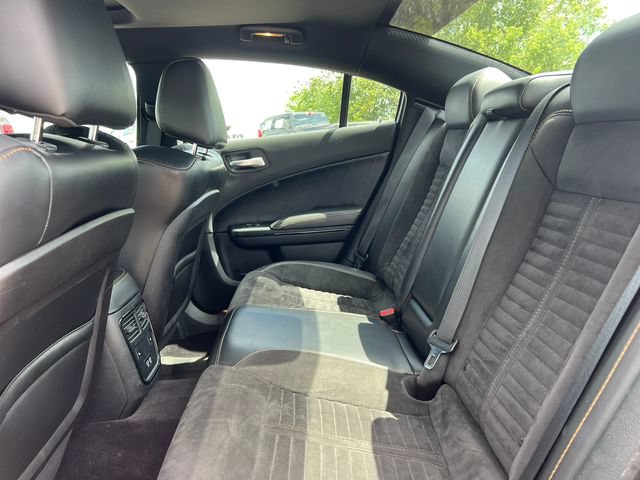 Used 2017 Dodge Charger R/T RWD image 4