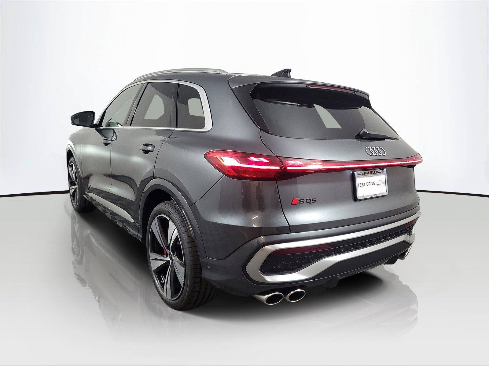 New 2026 Audi SQ5 Prestige AWD/4WD image 4