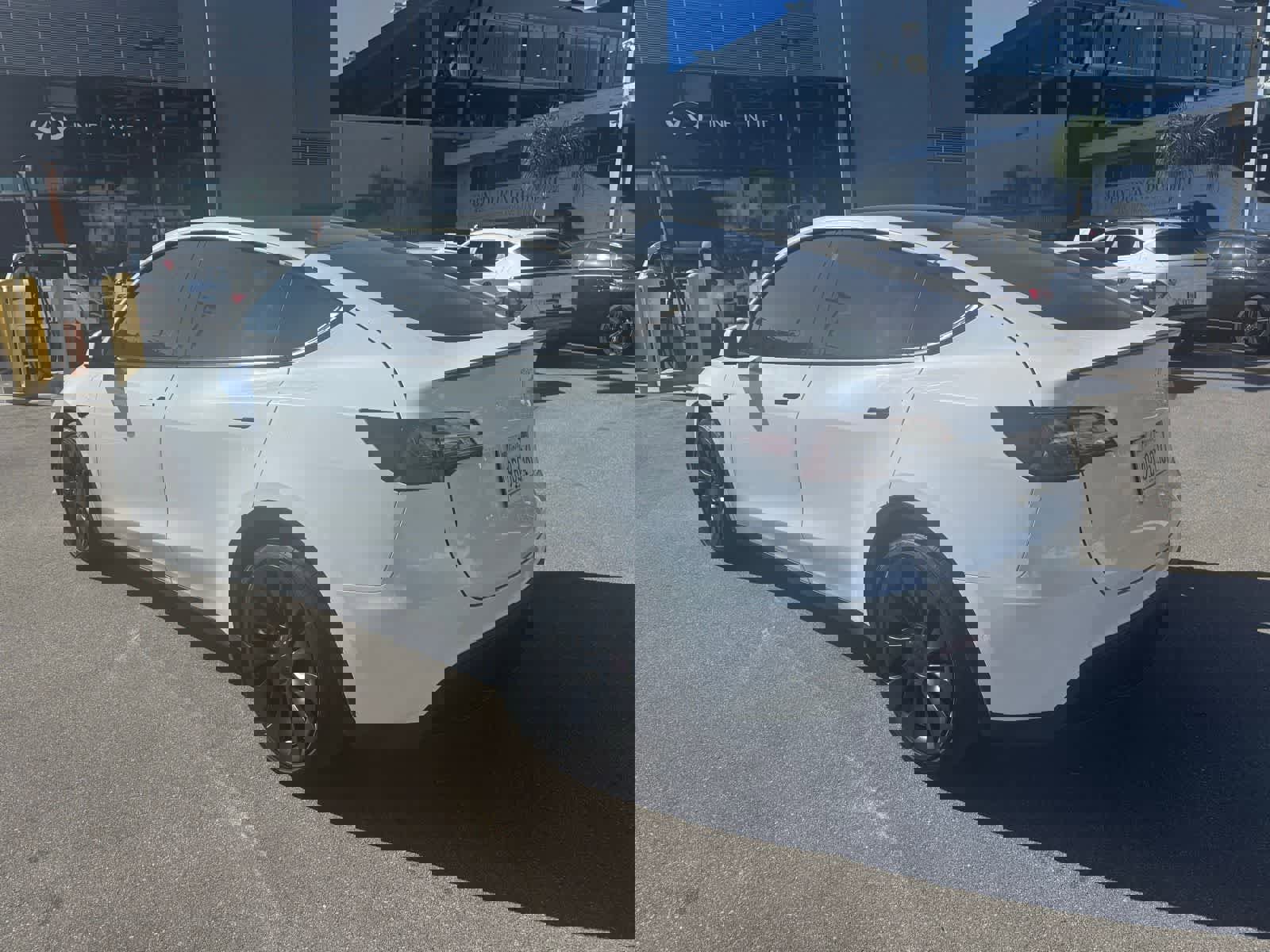 Used 2022 Tesla Model Y Performance image 4