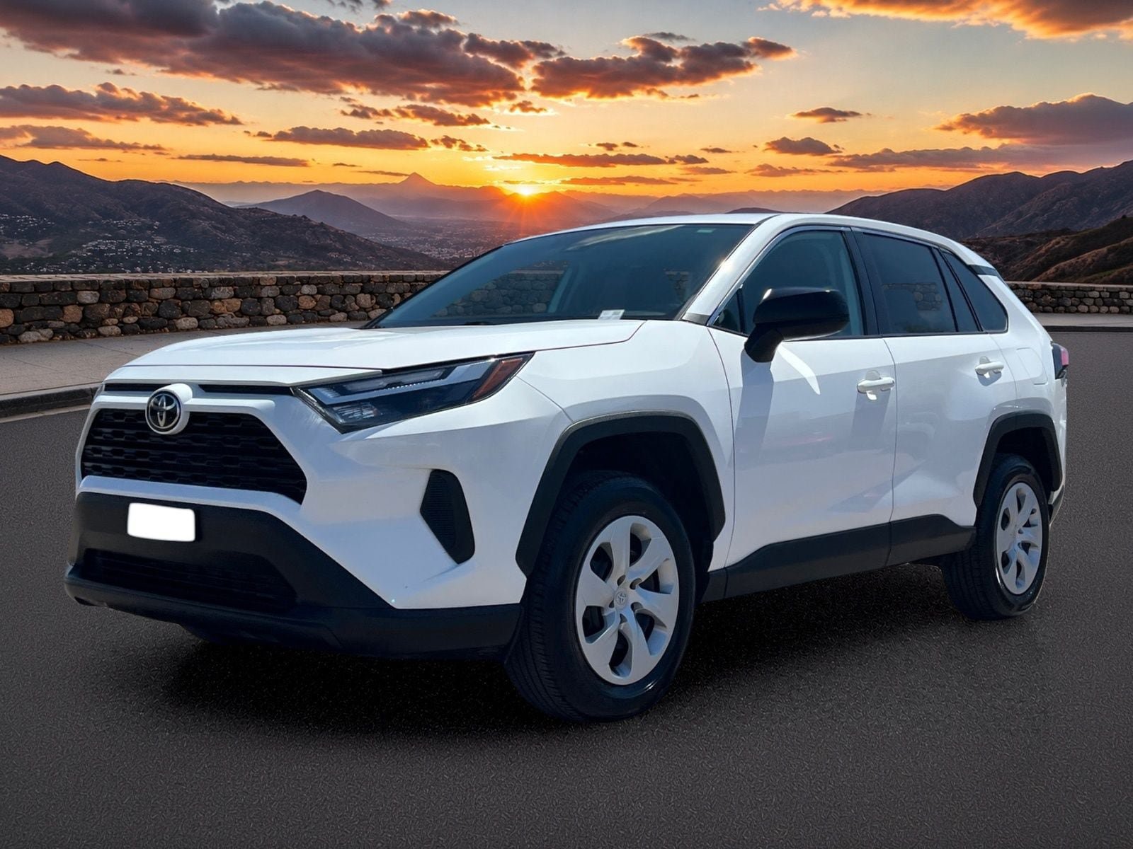 Used 2025 Toyota RAV4 LE AWD/4WD image 2