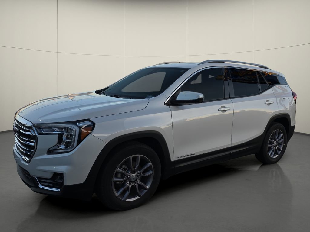 Used 2022 GMC Terrain SLT image 4