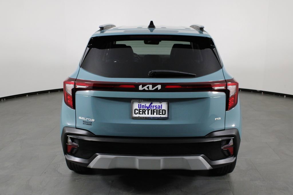 Used 2024 Kia Seltos EX image 9