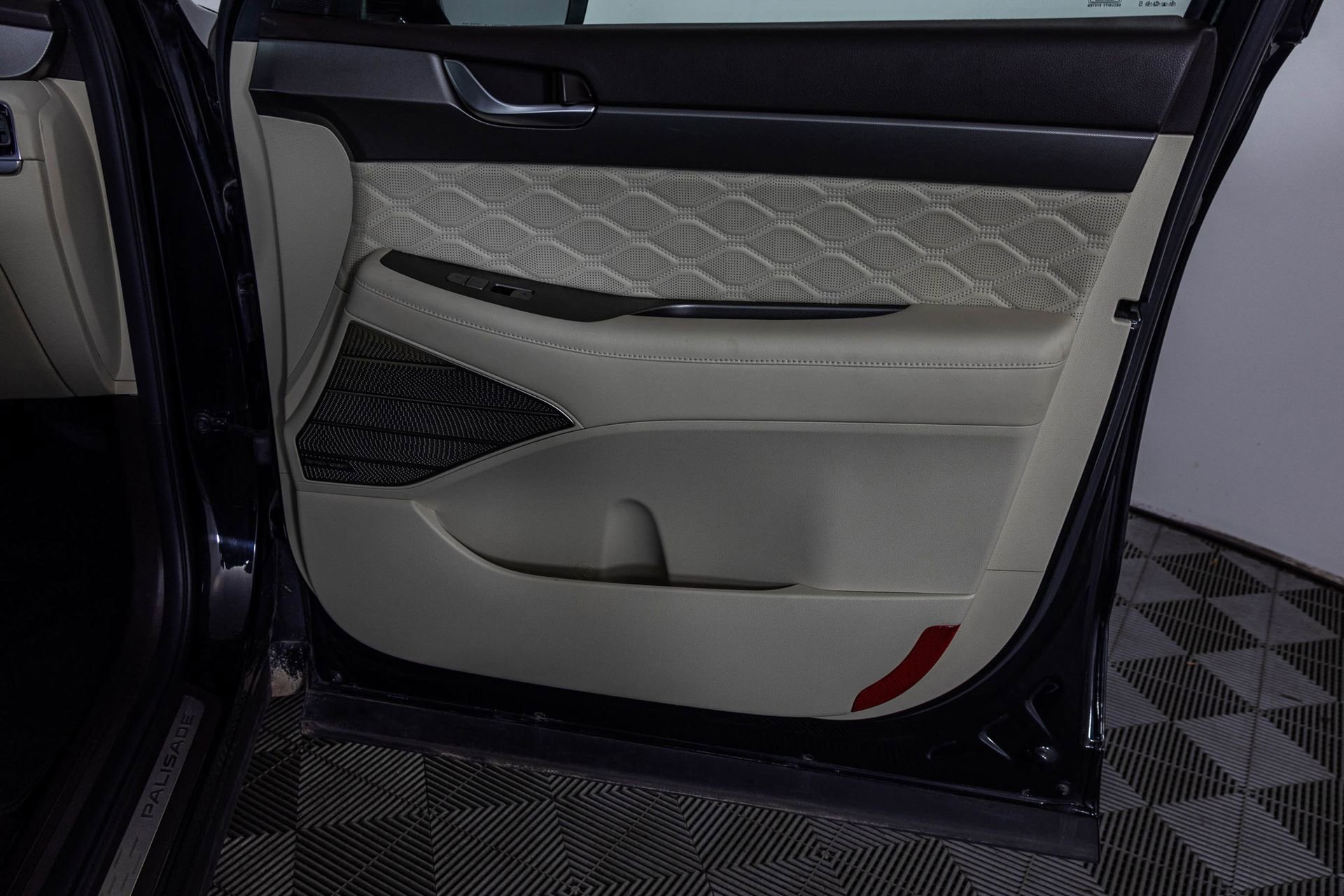 Used 2020 Hyundai Palisade Limited image 50