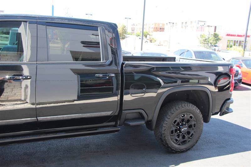 Used 2024 Chevrolet Silverado 2500 High Country w/ High Country Premium Package image 5