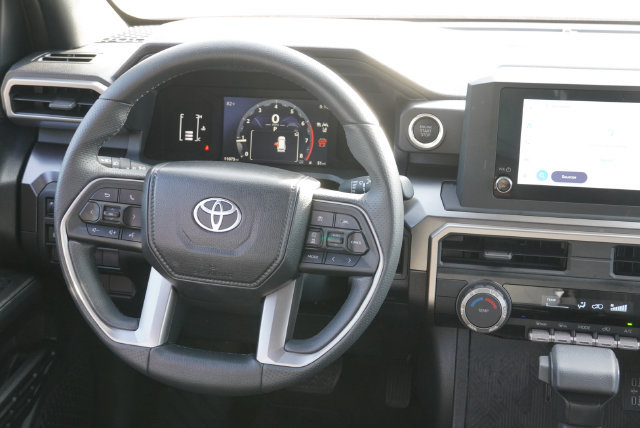 Used 2026 Toyota 4Runner SR5 AWD/4WD image 14