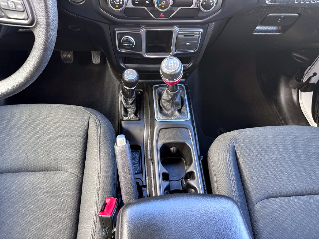 Used 2019 Jeep Wrangler Unlimited Sport AWD/4WD image 28