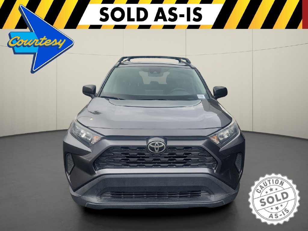 Used 2021 Toyota RAV4 LE w/ Carpet Mat Package (TMS) FWD image 2