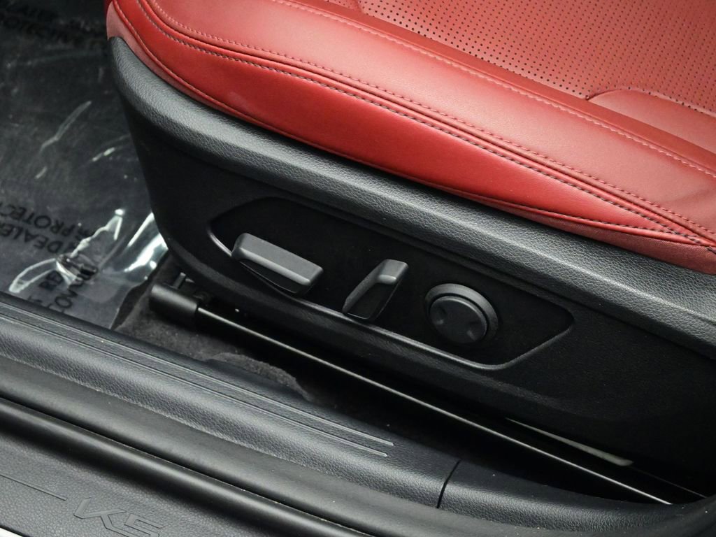 Used 2025 Kia K5 GT-Line w/ GT-Line Premium Package image 52