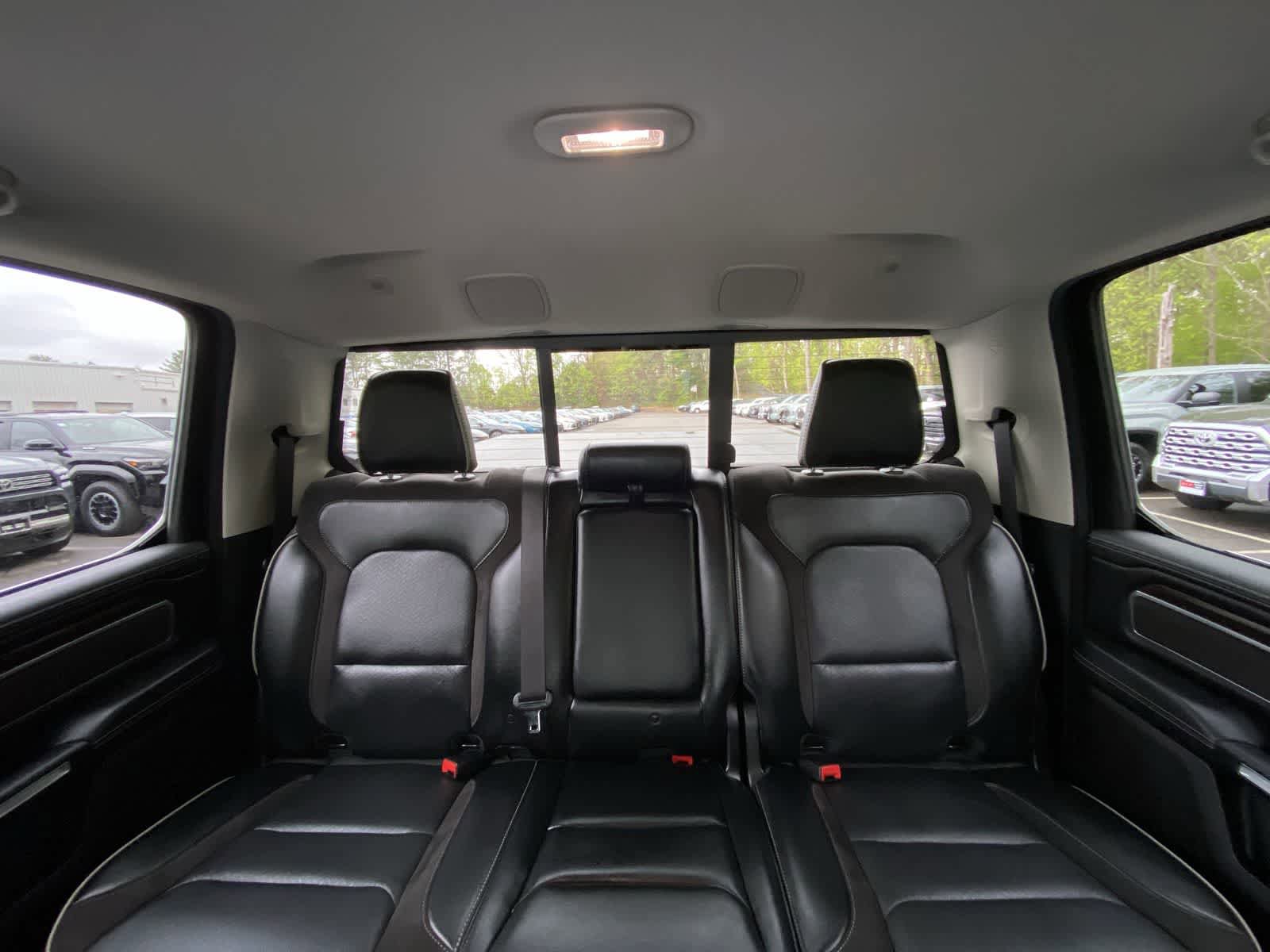 Used 2022 RAM 1500 Laramie AWD/4WD image 36