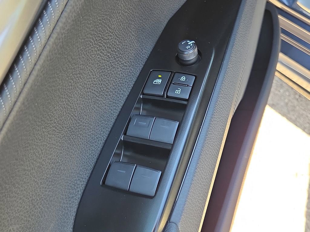 Certified 2026 Toyota Camry SE w/ Convenience Package FWD image 24