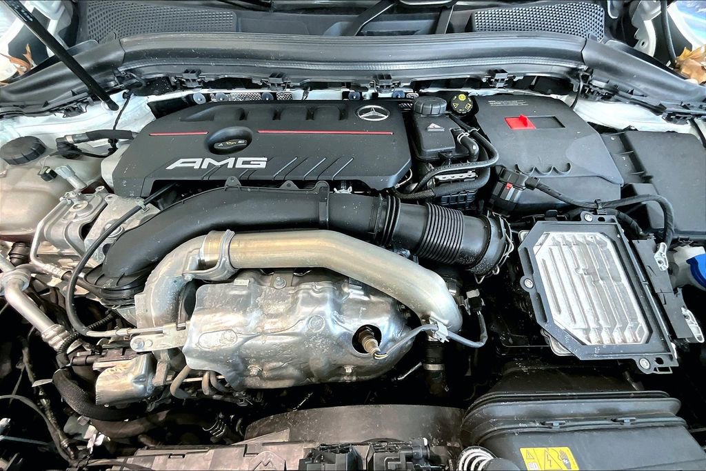 Certified 2025 Mercedes-Benz GLA 35 AMG 4MATIC image 9
