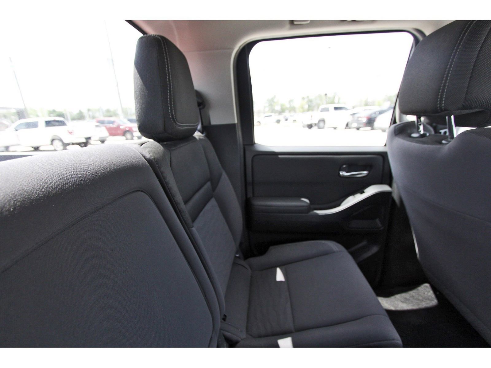 Used 2023 Nissan Frontier SV w/ Technology Package image 14