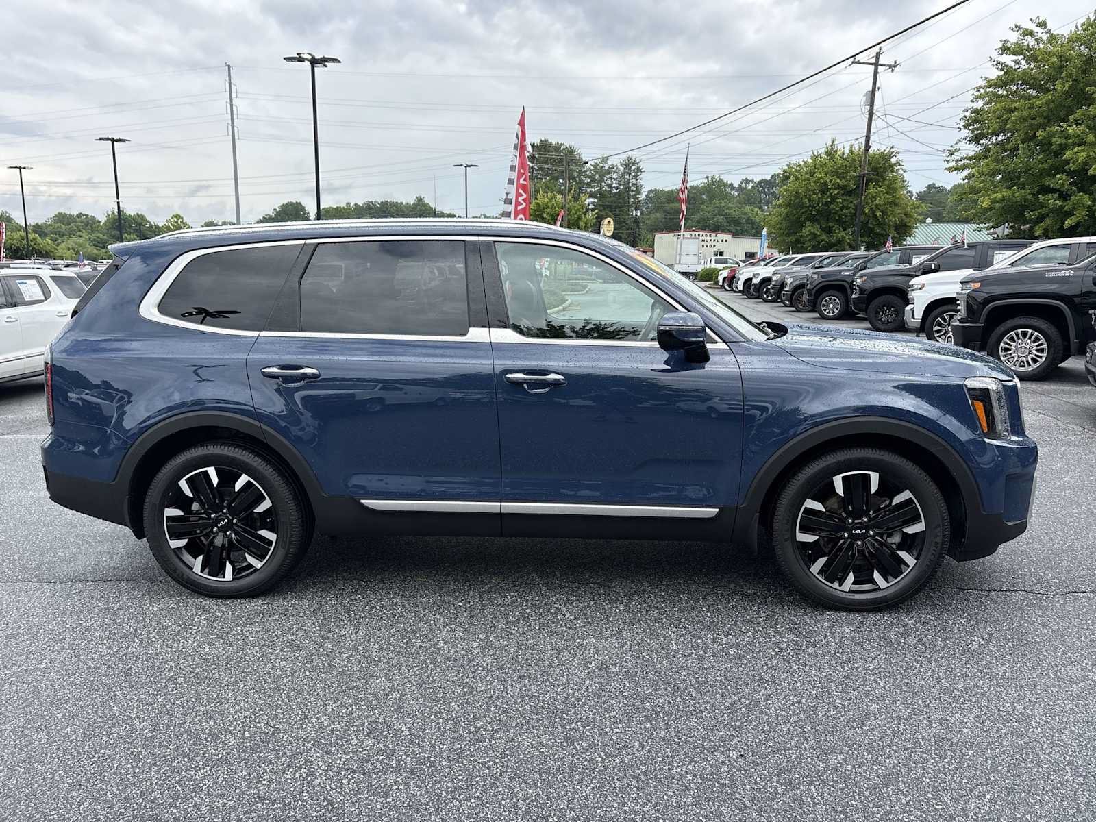 Used 2023 Kia Telluride SX Prestige AWD/4WD image 5