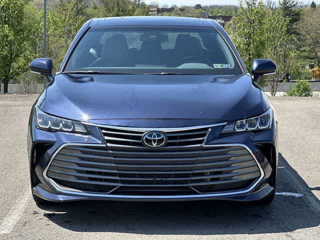 Used 2019 Toyota Avalon XLE w/ Moonroof Package FWD image 19