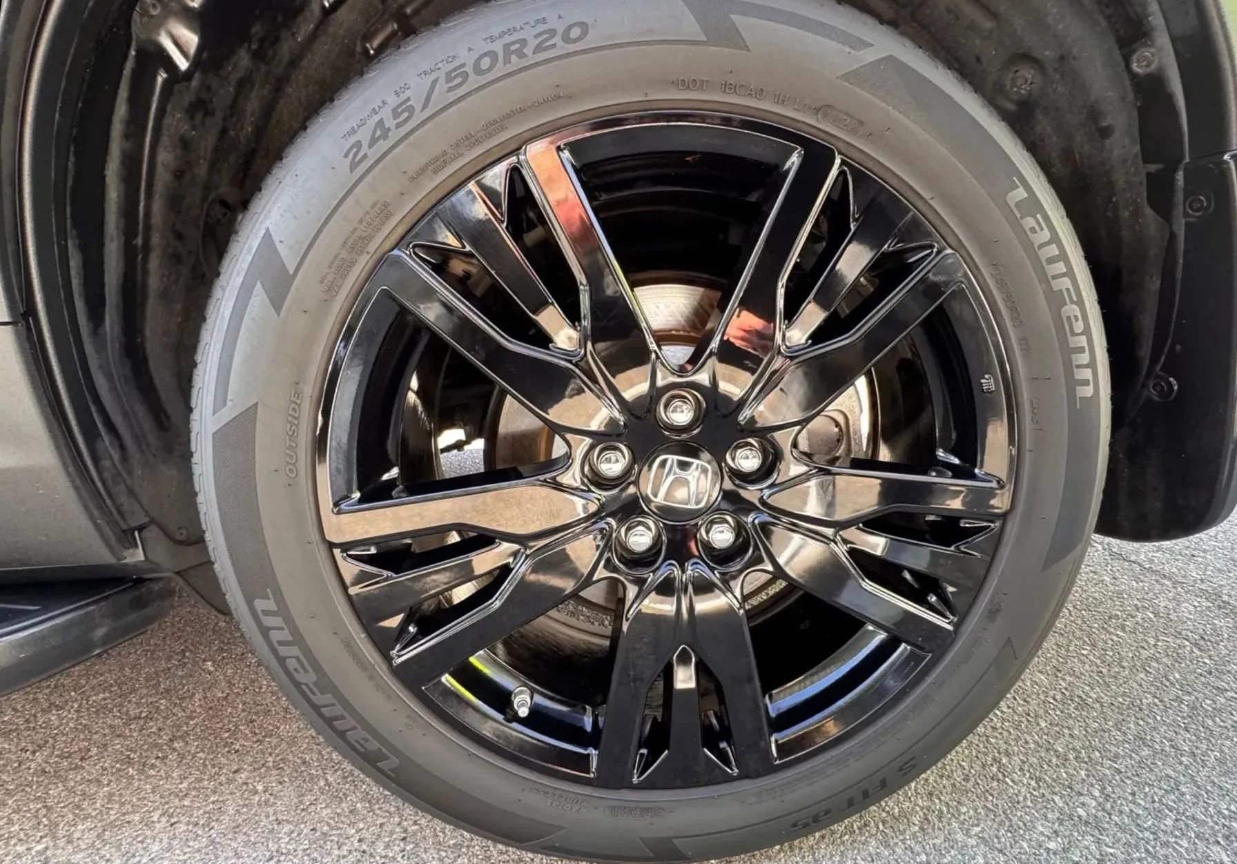 Used 2020 Honda Pilot Black Edition image 8