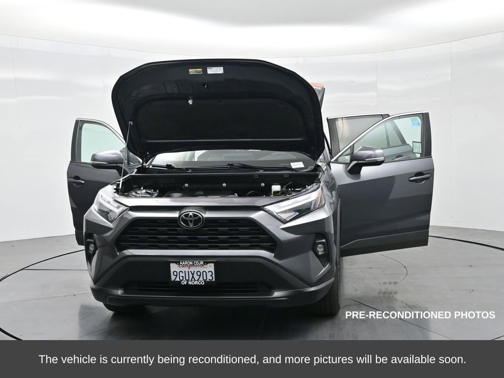 Used 2023 Toyota RAV4 XLE Premium image 34