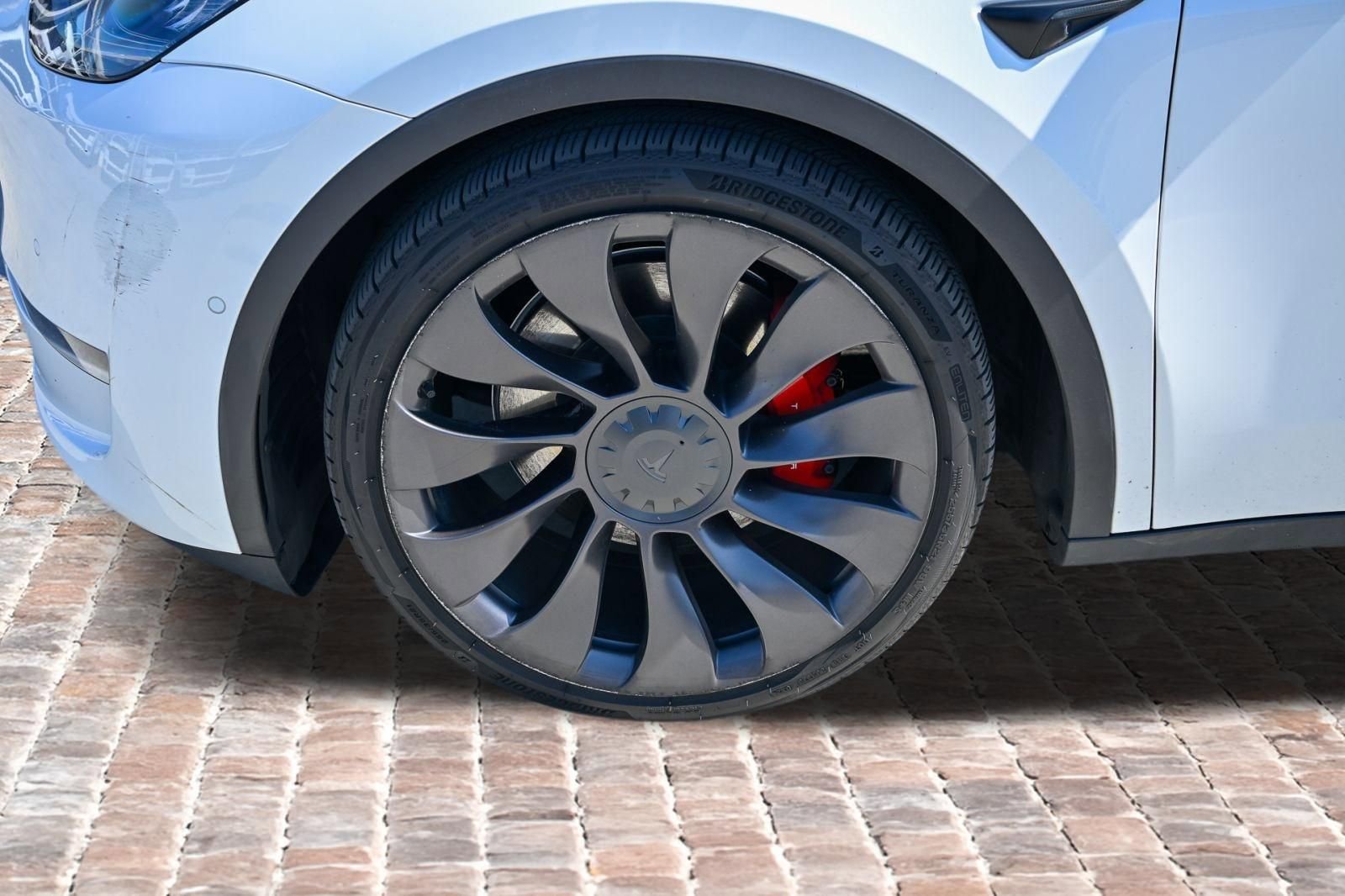 Used 2021 Tesla Model Y Performance AWD/4WD image 30
