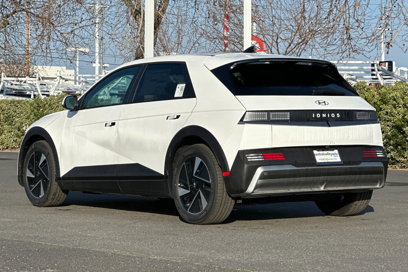 New 2026 Hyundai Ioniq 5 SE image 6