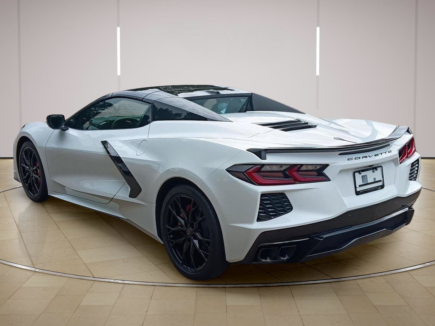 Used 2025 Chevrolet Corvette Stingray Preferred Conv w/ Battery Protection Package RWD image 14