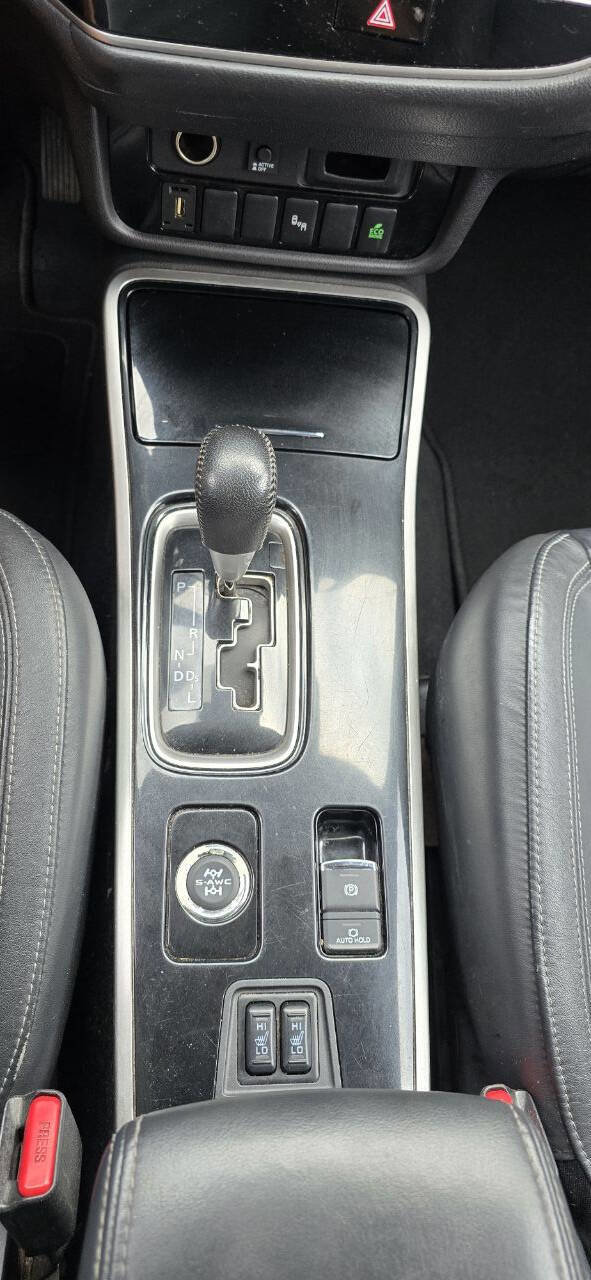 Used 2020 Mitsubishi Outlander SEL image 19