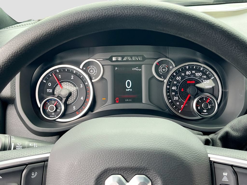 New 2026 RAM 2500 Tradesman AWD/4WD image 12
