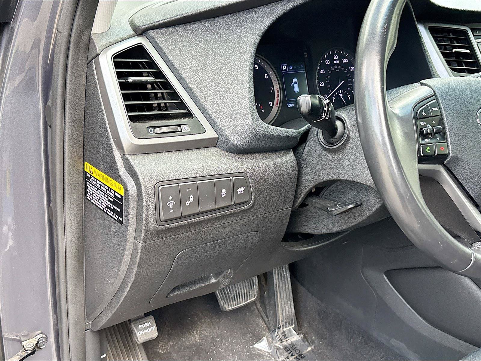 Used 2017 Hyundai Tucson Value AWD/4WD image 10