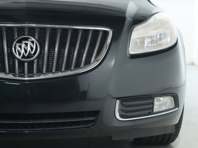 Used 2012 Buick Regal Leather image 8