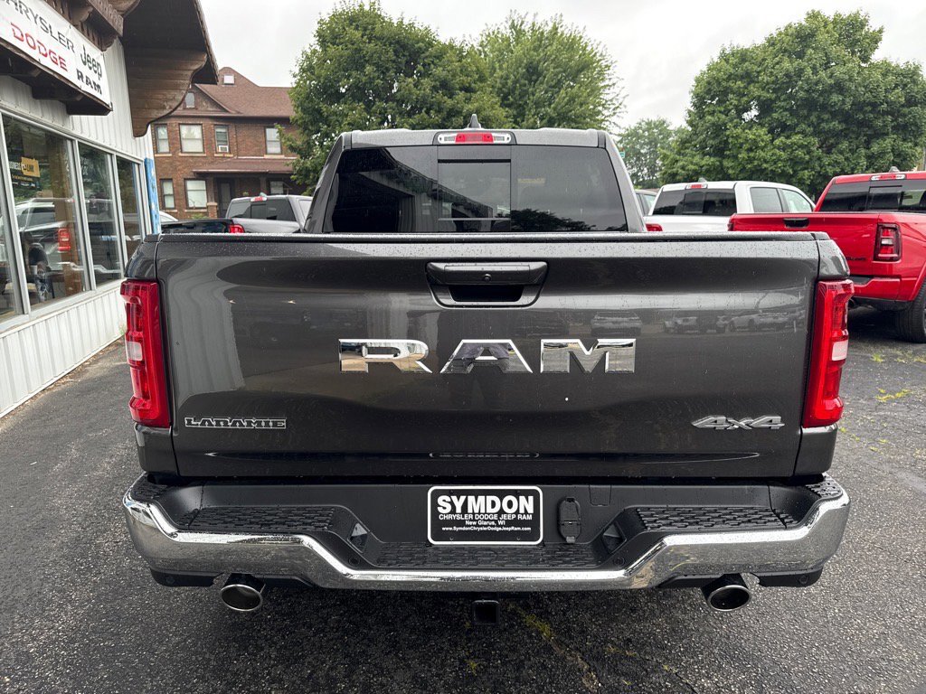 New 2025 RAM 1500 Laramie image 5
