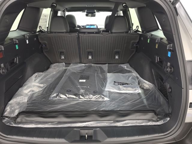 New 2026 Subaru Outback Touring image 37