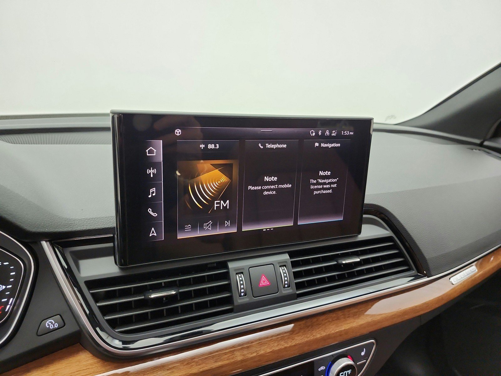 Used 2023 Audi Q5 2.0T Premium w/ Convenience Package AWD/4WD image 14