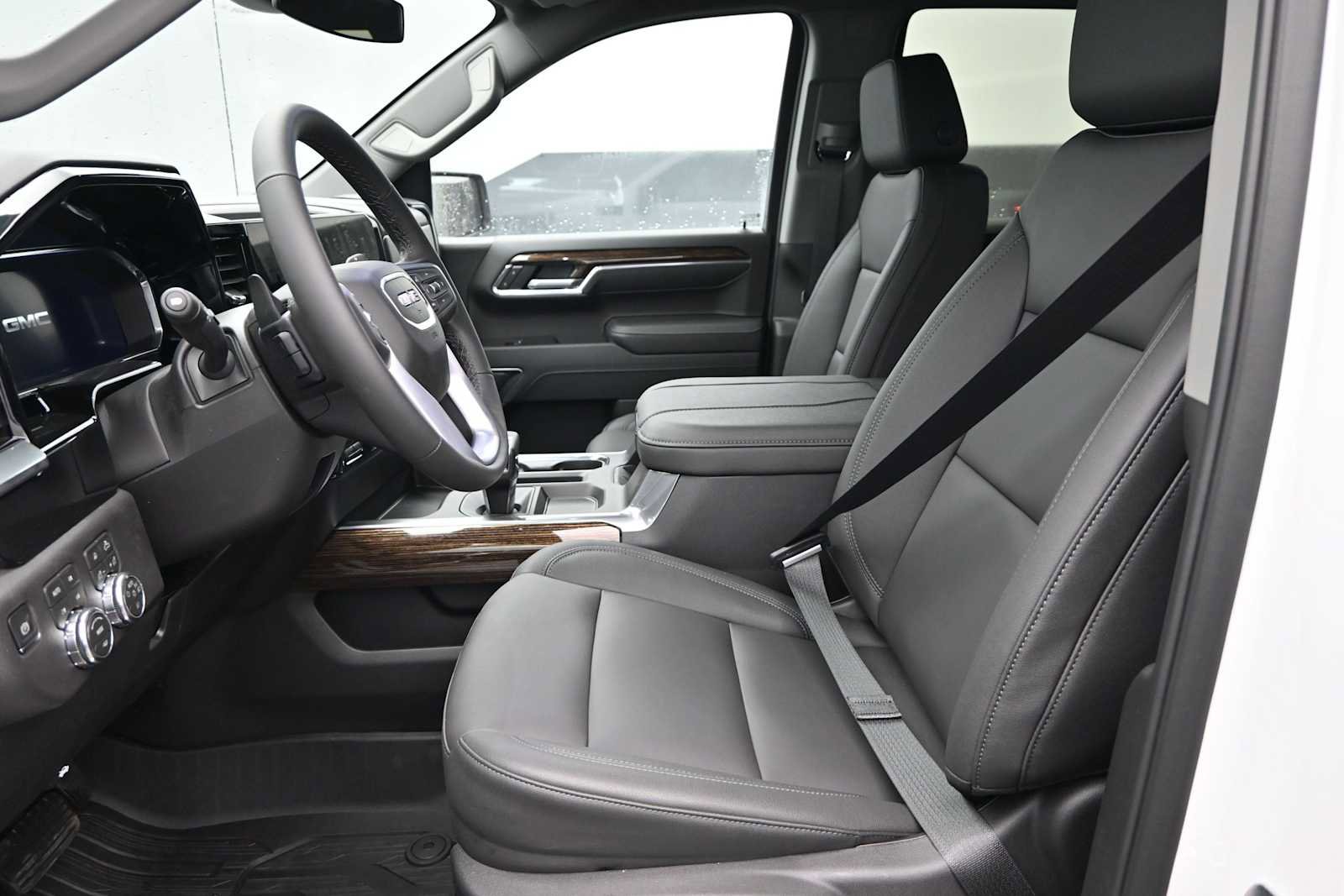 New 2026 GMC Sierra 1500 Elevation w/ Elevation Premium Package AWD/4WD image 13
