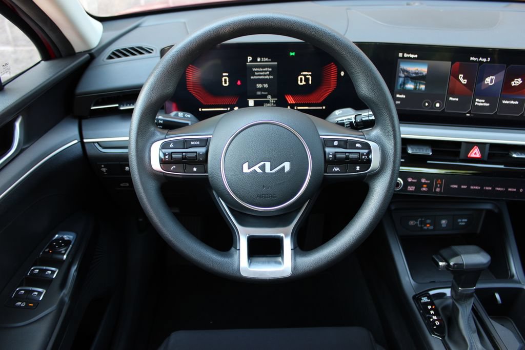 Used 2025 Kia K5 LXS FWD image 16
