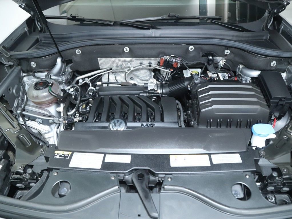 Used 2021 Volkswagen Atlas SEL Premium image 44