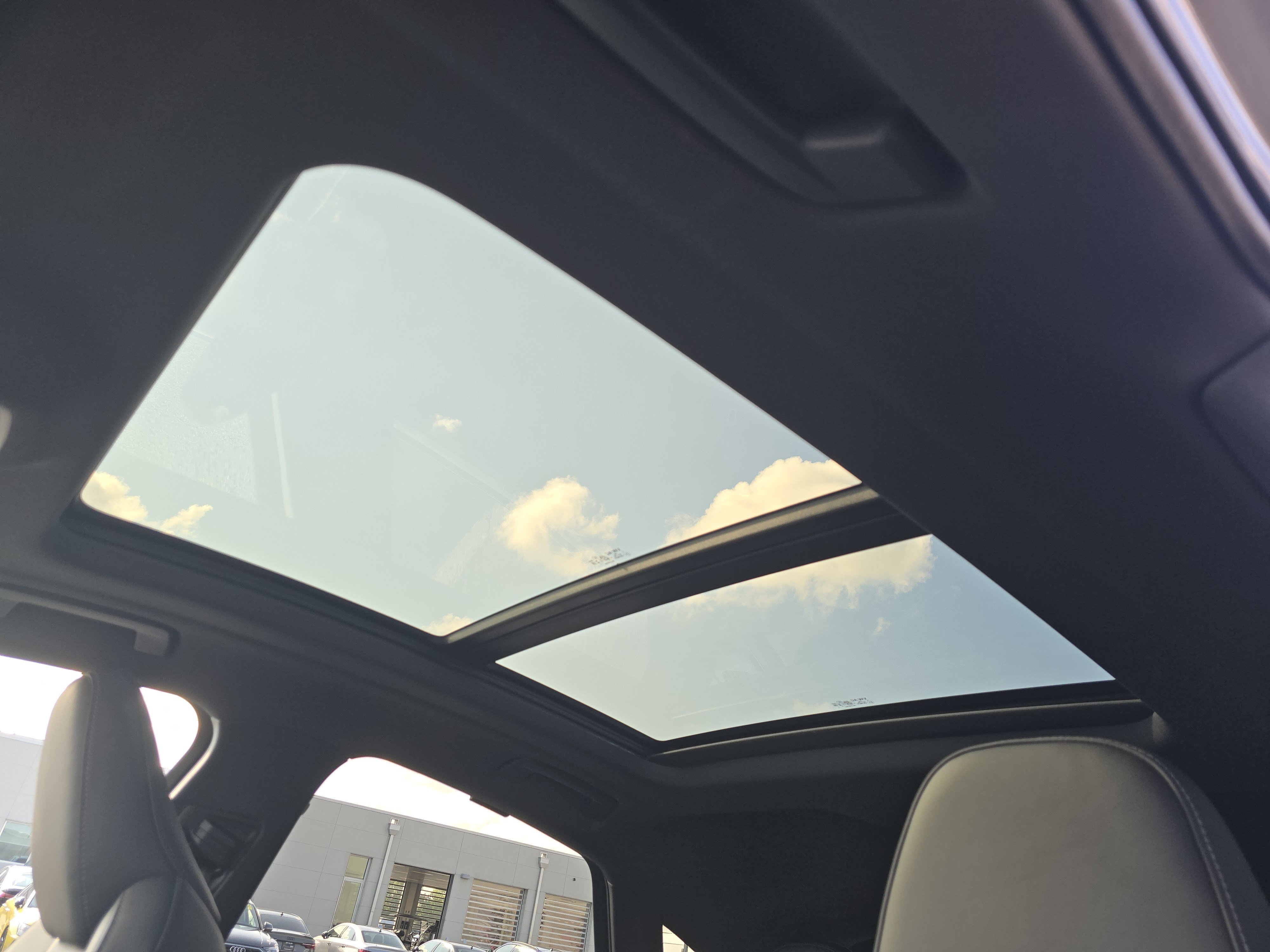 New 2026 Audi SQ5 Premium Plus AWD/4WD image 9
