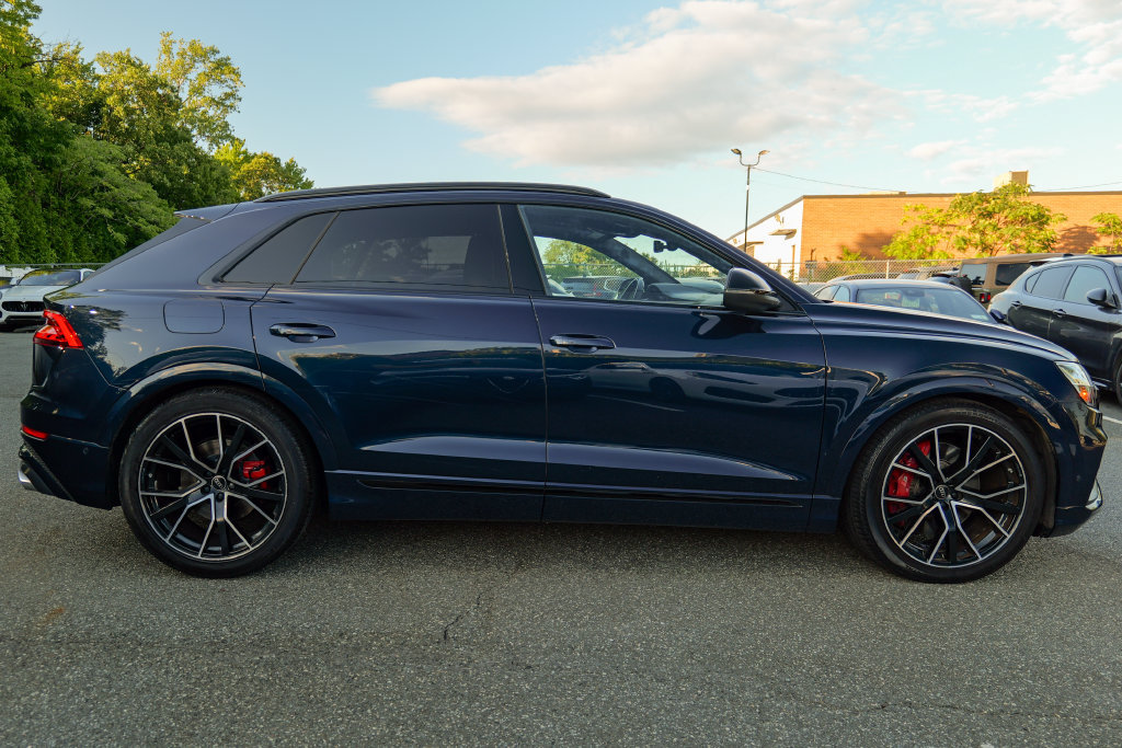 Used 2023 Audi SQ8 Prestige w/ Prestige Package AWD/4WD image 8