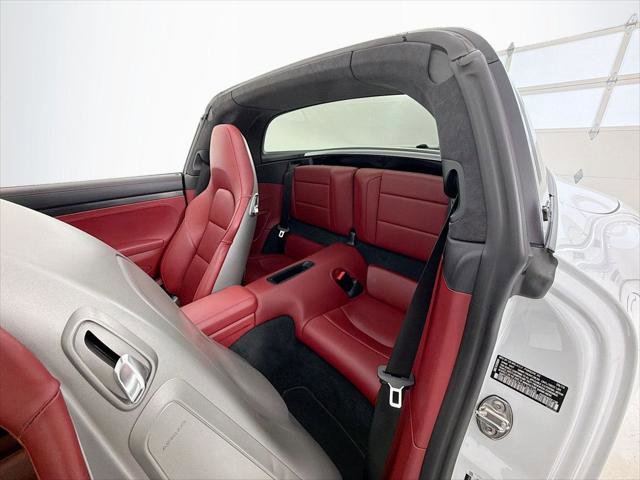 Certified 2019 Porsche 911 Targa 4 GTS AWD/4WD image 32