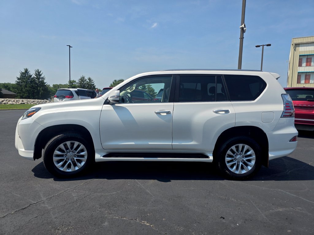 Used 2023 Lexus GX 460 Premium w/ Premium Package AWD/4WD image 5