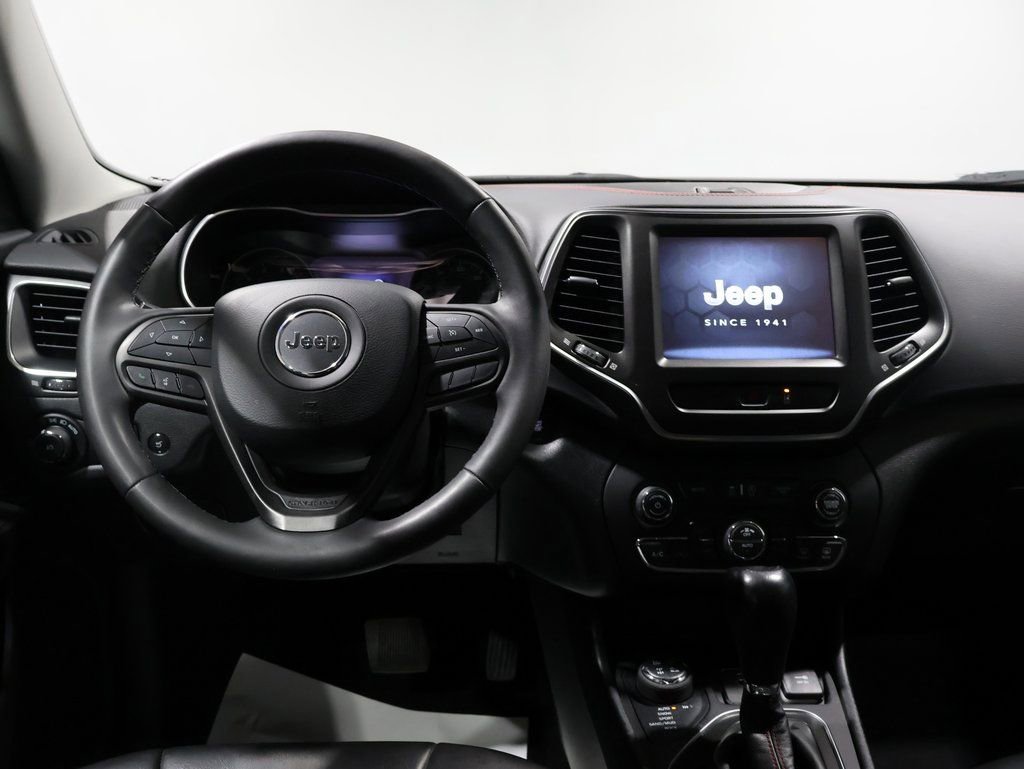 Used 2022 Jeep Cherokee Trailhawk w/ Comfort/Convenience Group image 15