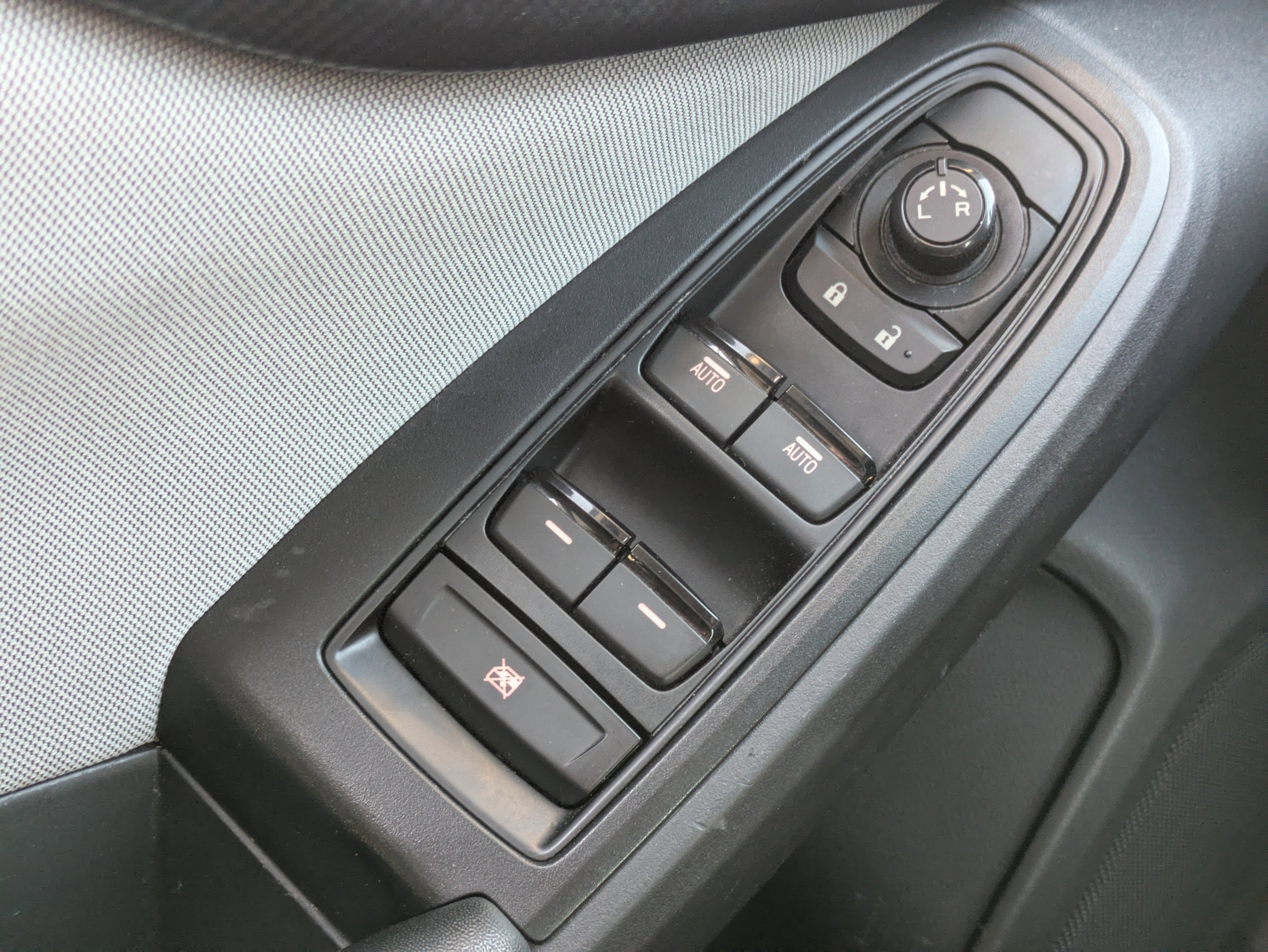 Used 2019 Subaru Crosstrek 2.0i Premium w/ Popular Package #2 image 21