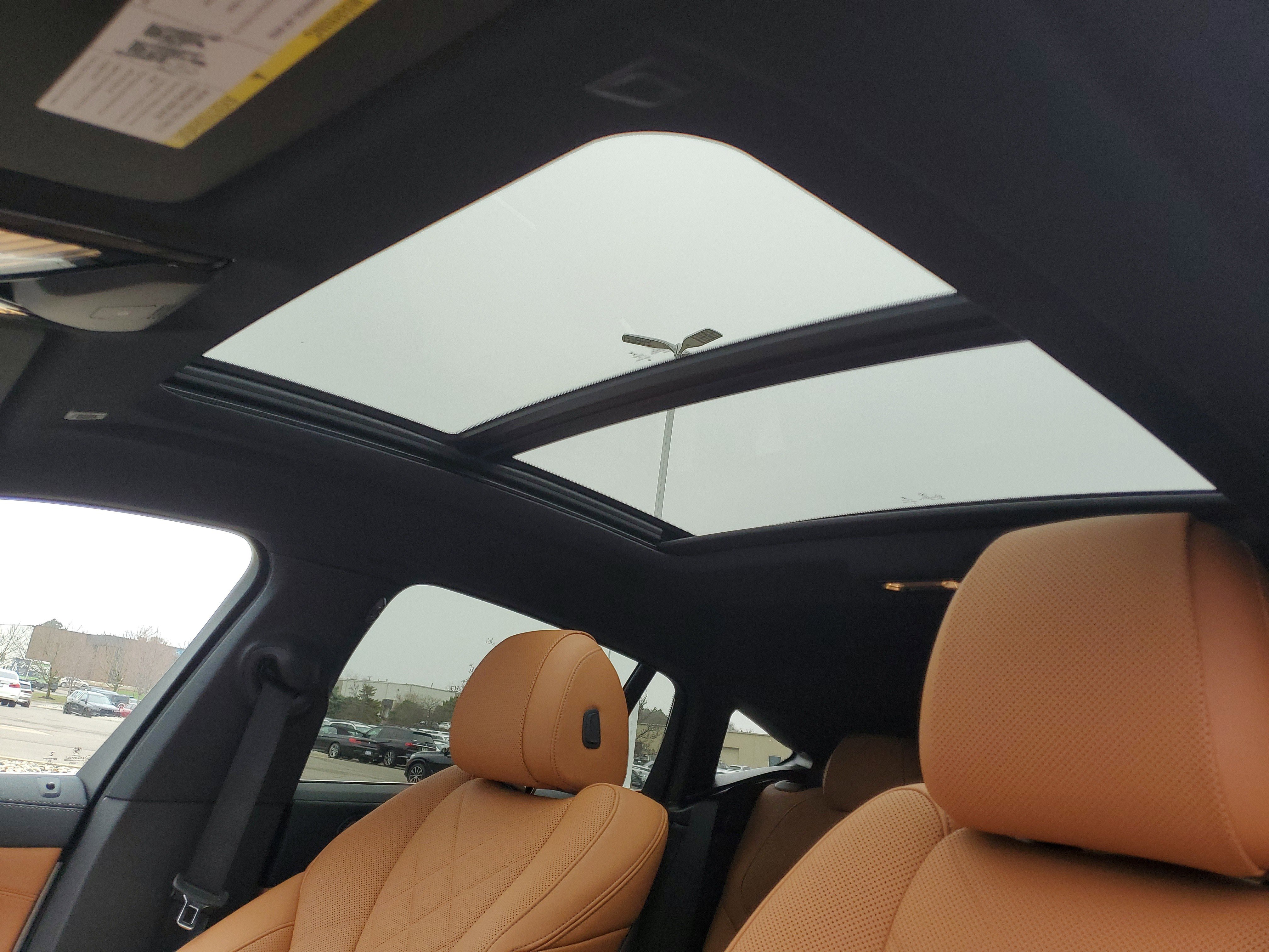 Used 2023 BMW X6 xDrive40i w/ Climate Comfort Package image 8