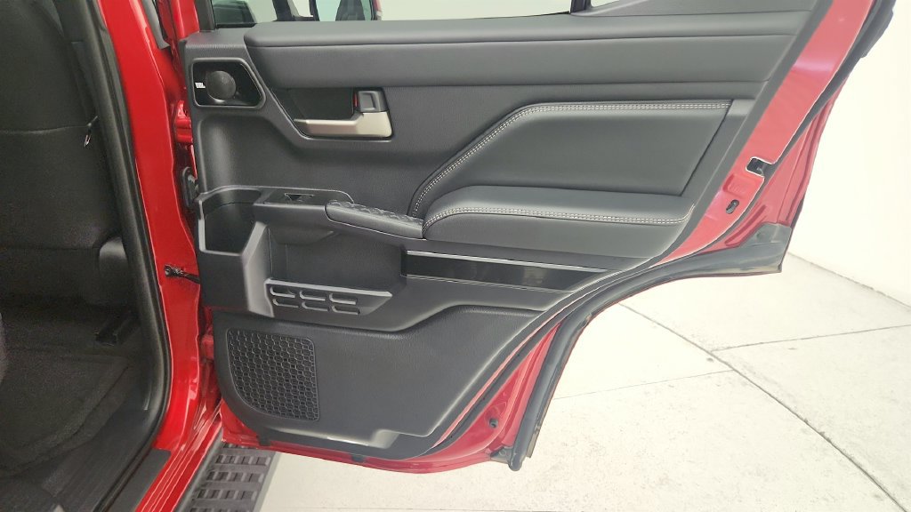 Used 2025 Toyota 4Runner Limited RWD image 34