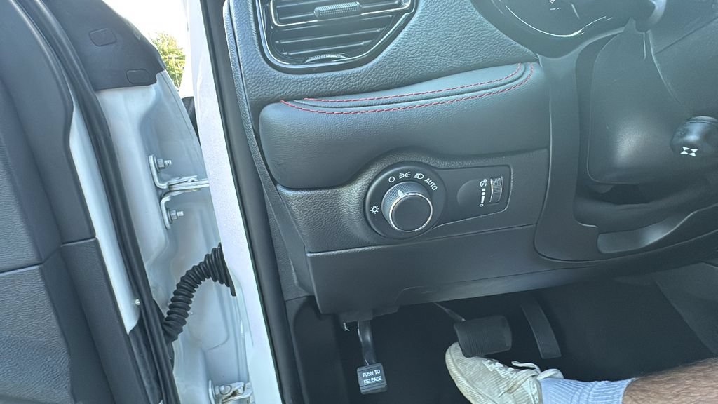 Used 2024 Dodge Durango R/T AWD/4WD image 15