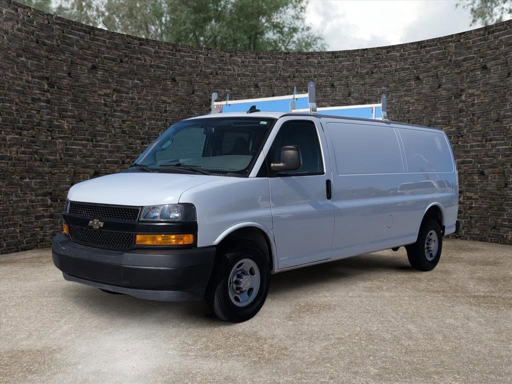 Used 2021 Chevrolet Express 2500 Extended w/ Driver Convenience Package image 6