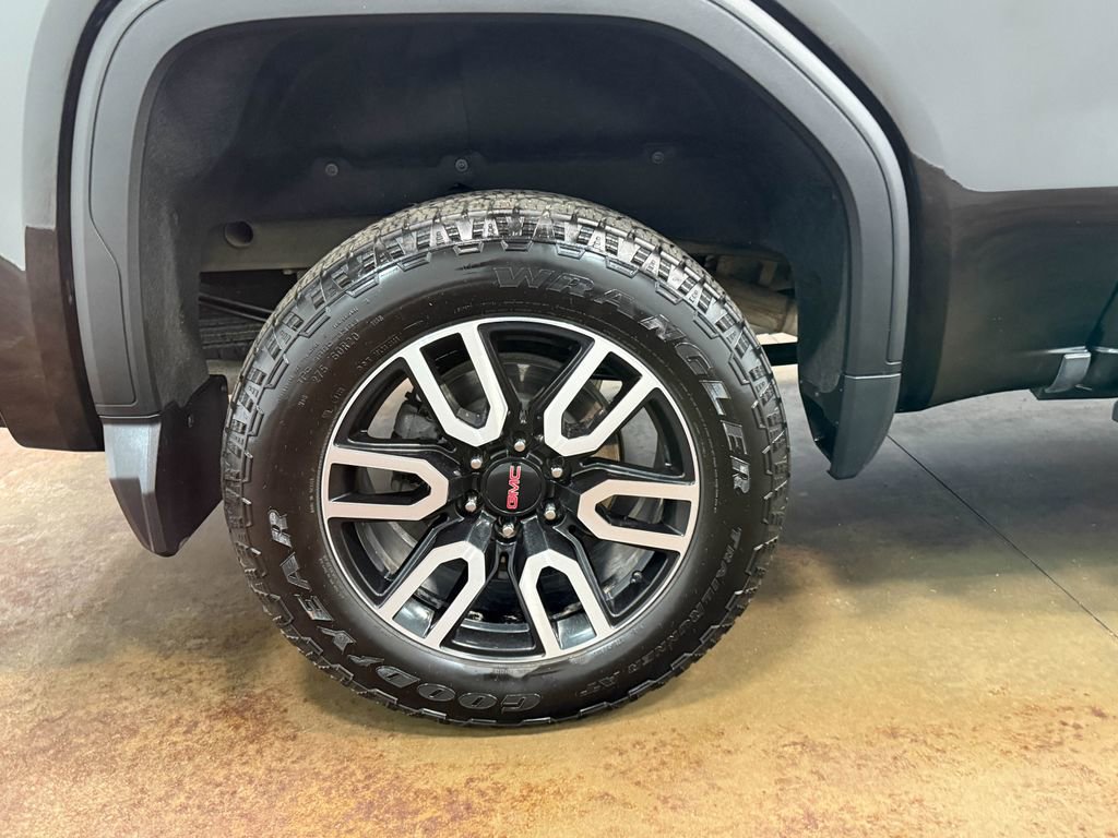 Used 2024 GMC Sierra 1500 AT4 w/ Technology Package image 88