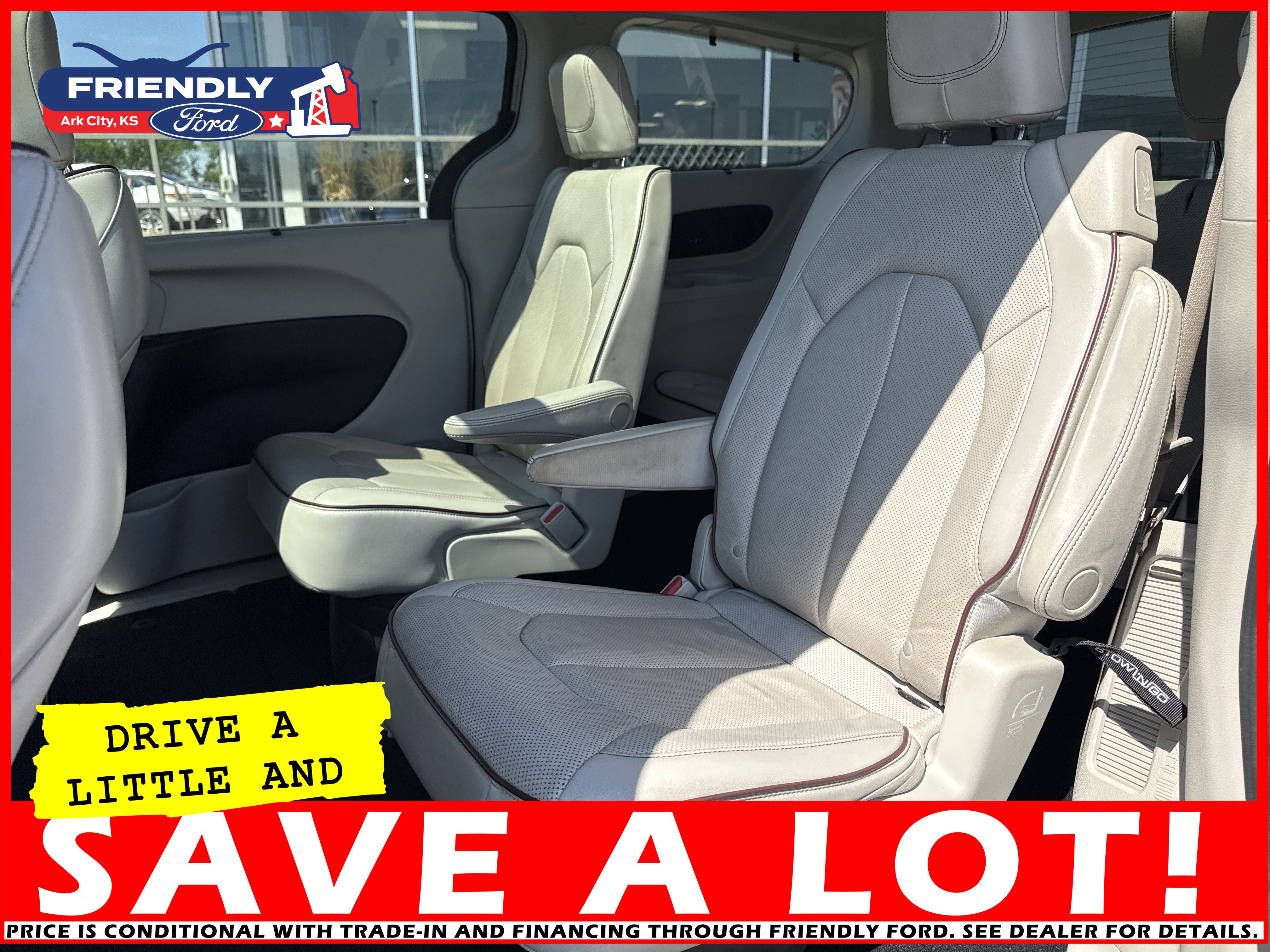 Used 2020 Chrysler Pacifica Limited image 20