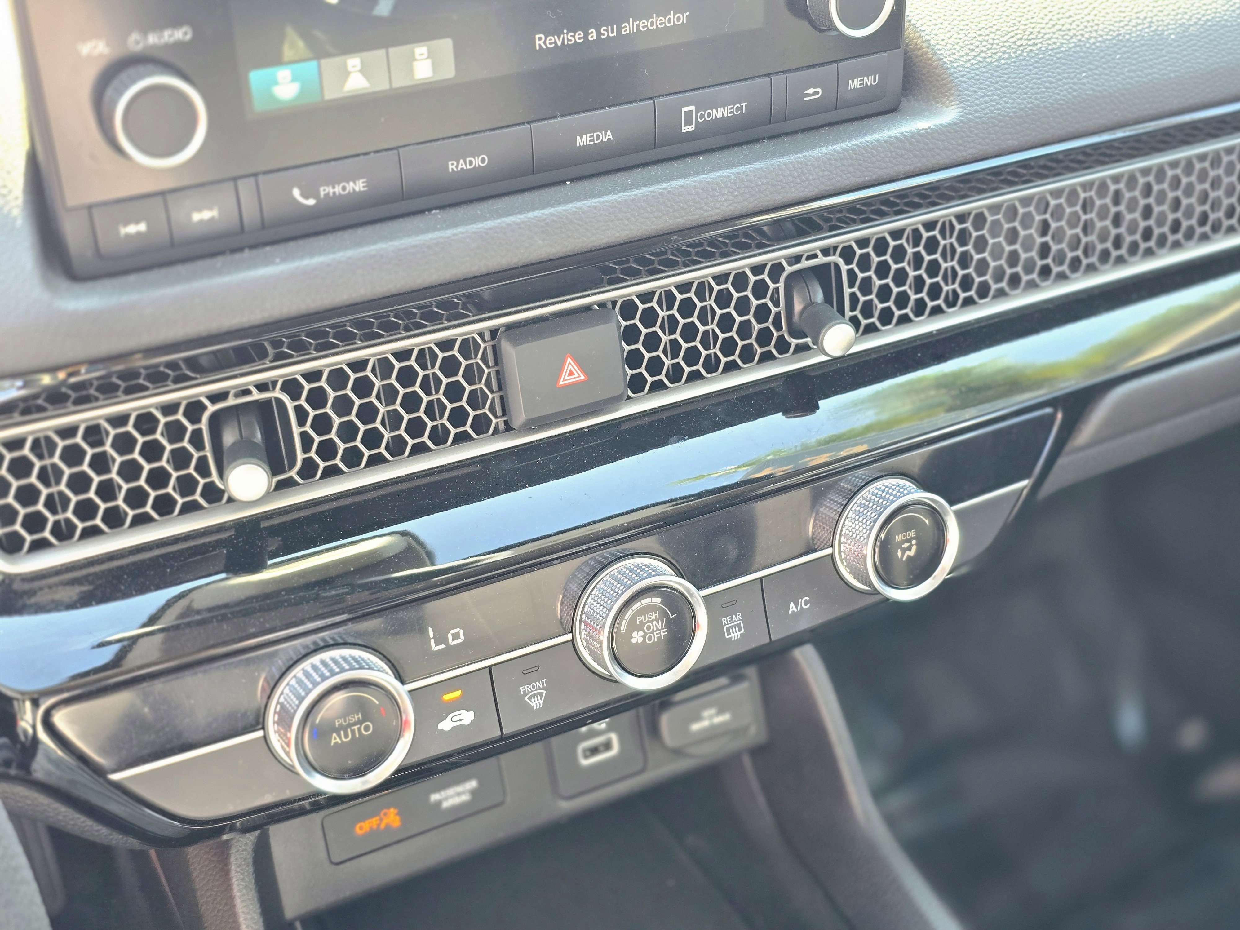 Certified 2024 Honda Civic LX image 28