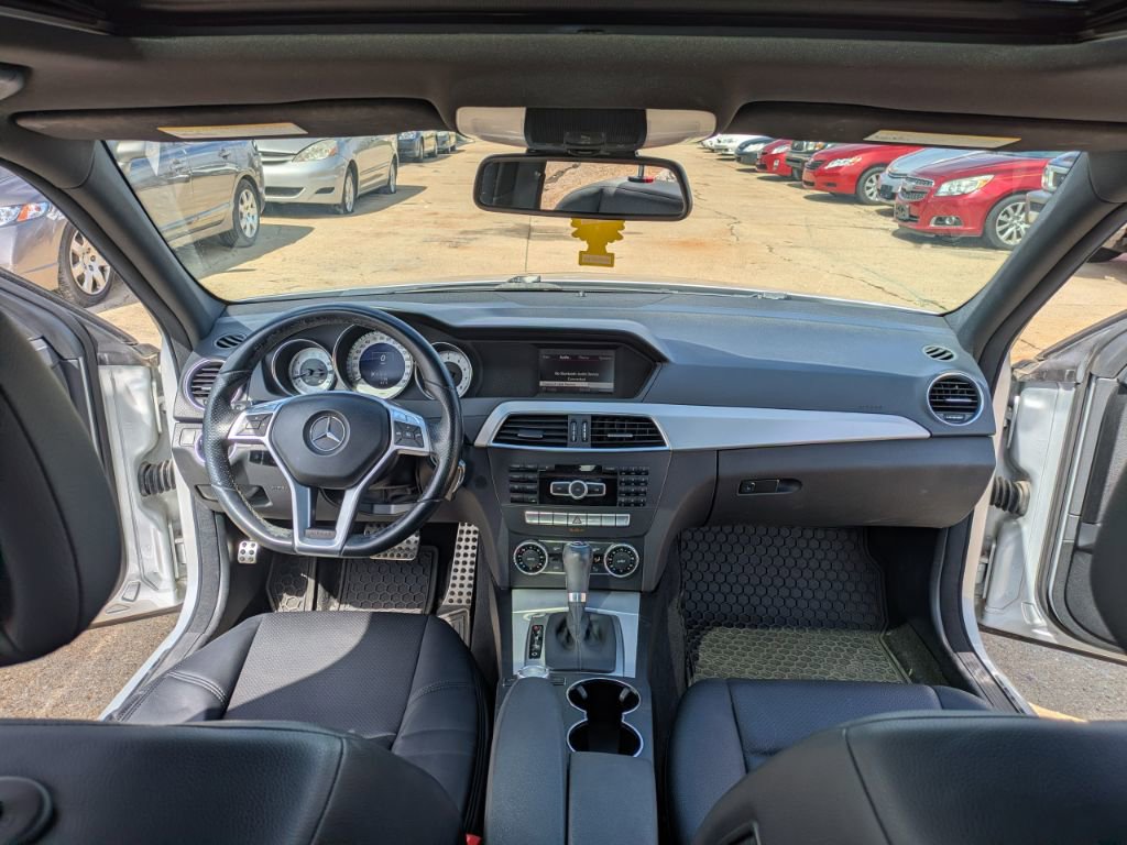 Used 2014 Mercedes-Benz C 300 4MATIC Sedan image 11