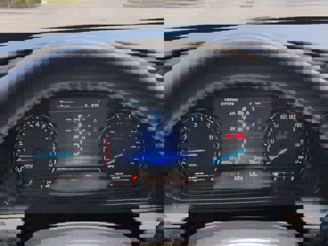 Used 2021 Ford Explorer XLT w/ Equipment Group 202A RWD image 26