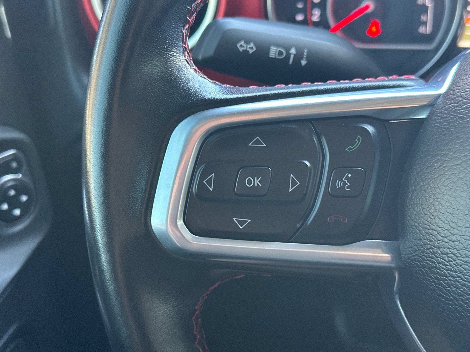 Used 2021 Jeep Gladiator Rubicon AWD/4WD image 28