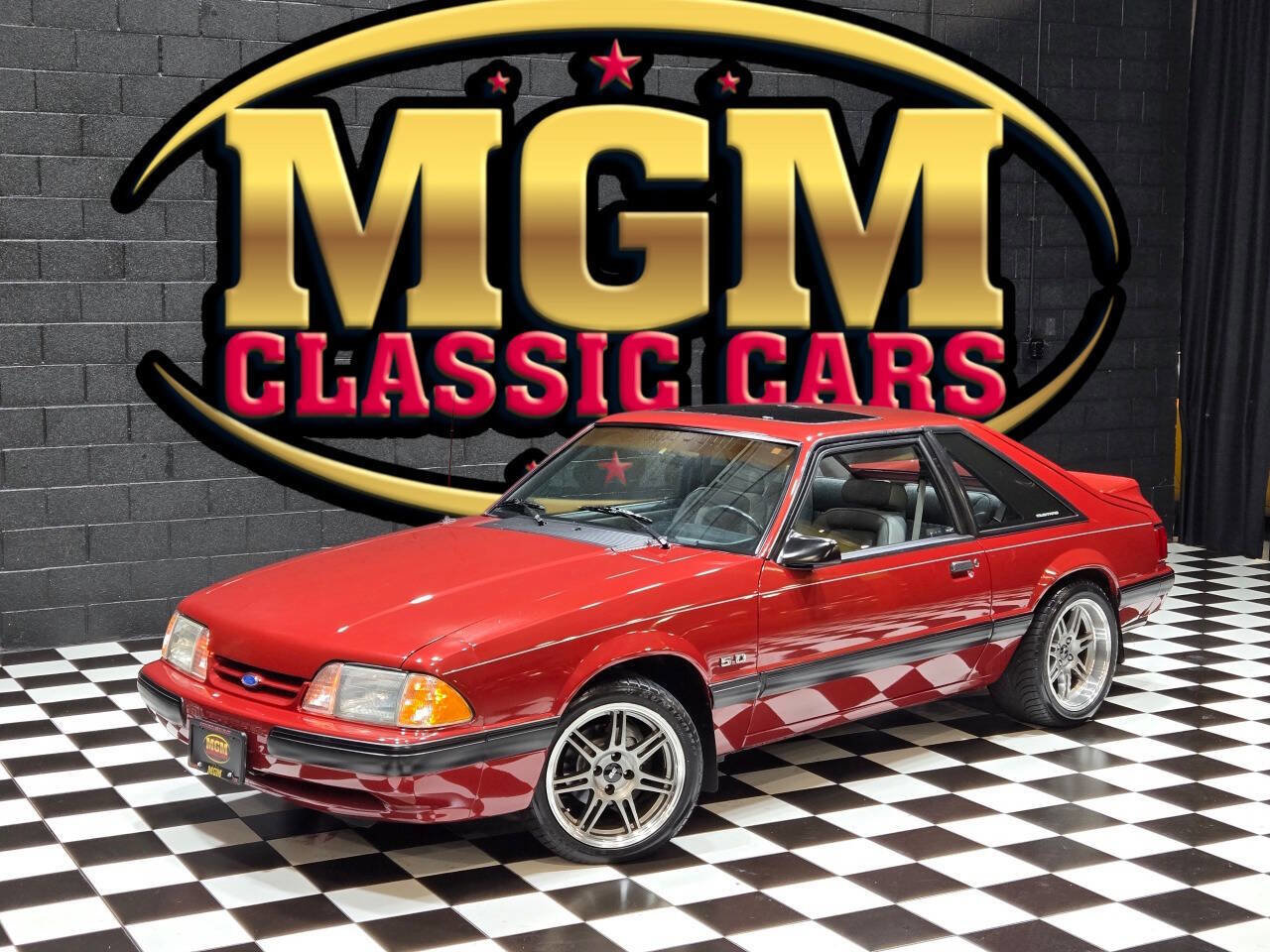 Used 1990 Ford Mustang LX